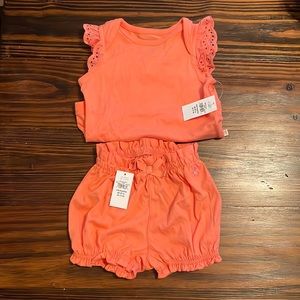 NWT 3-6 month GAP onesie + shorts
